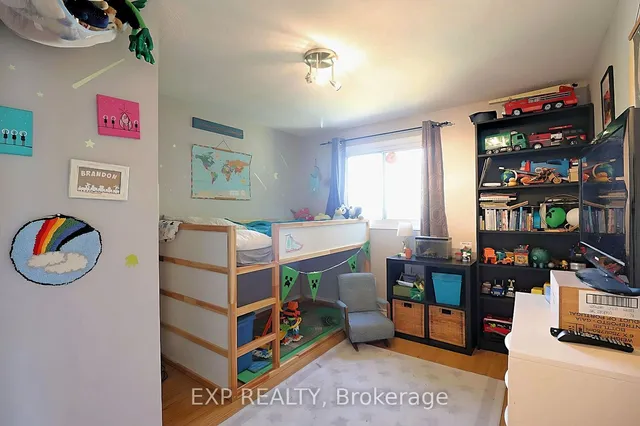 Additional property image - 142 Royal Salisbury Way