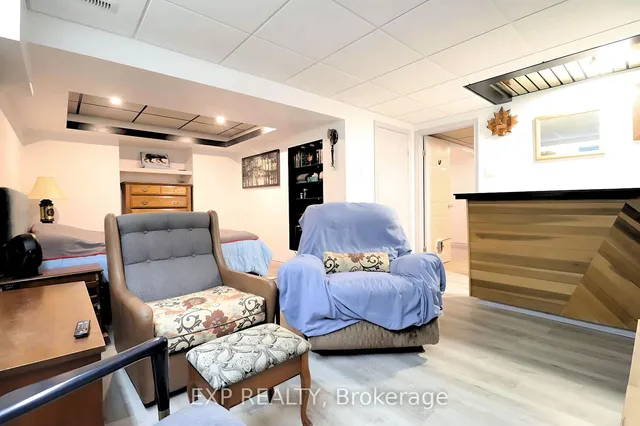 Additional property image - 142 Royal Salisbury Way