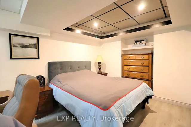 Additional property image - 142 Royal Salisbury Way