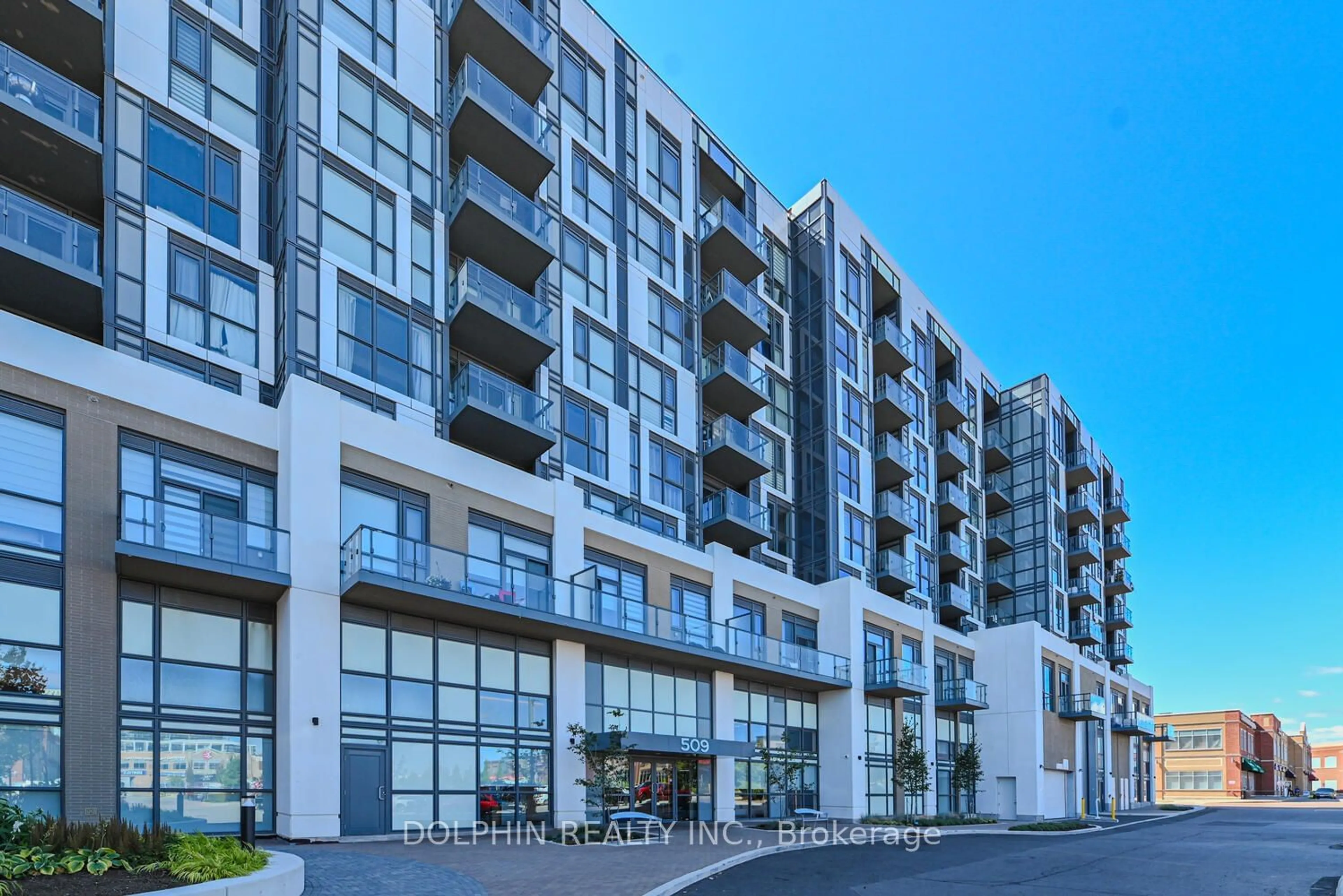 A pic from exterior of the house or condo for 509 Dundas St #618, Oakville Ontario L6M 5P4