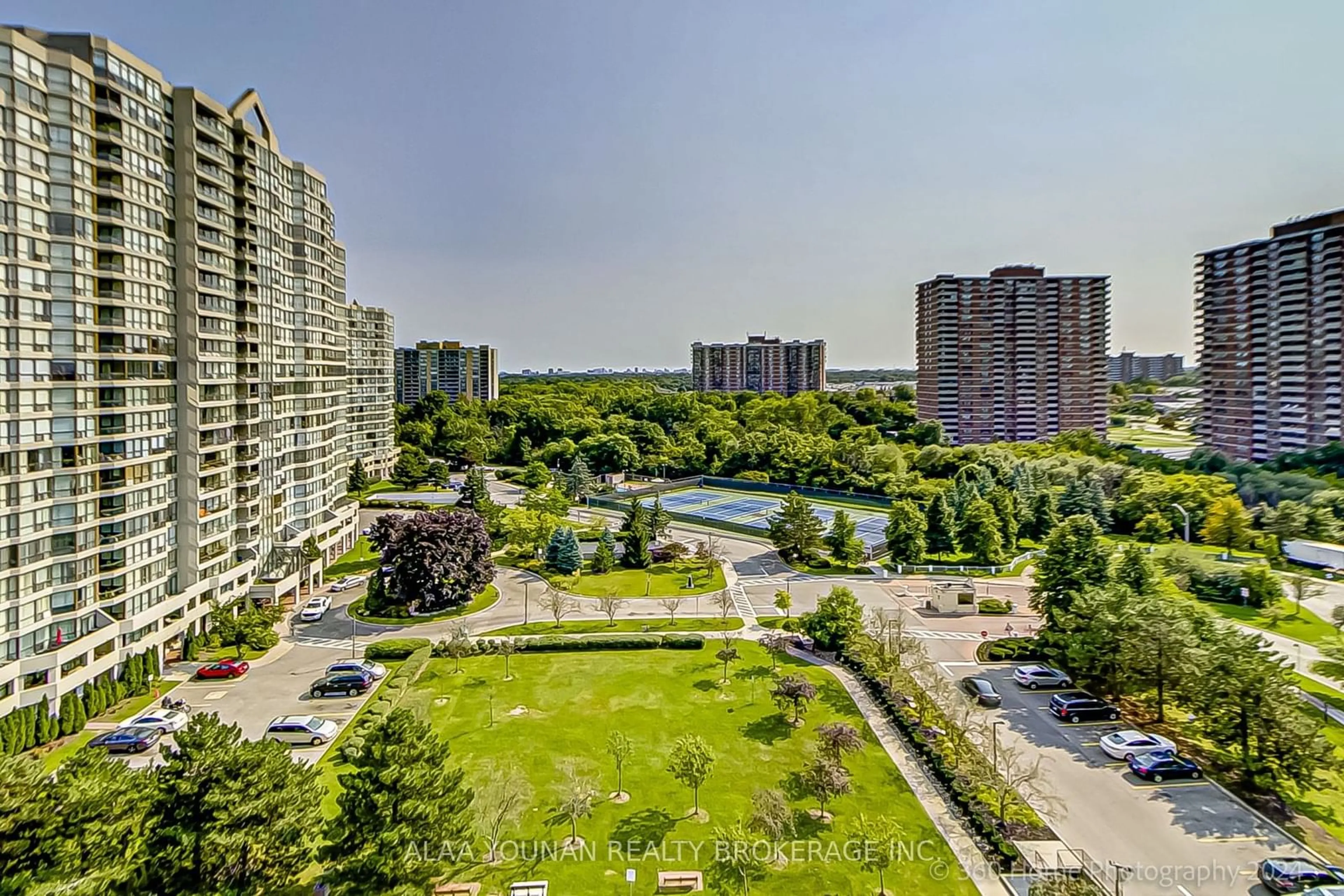 A pic from exterior of the house or condo for 1 Rowntree Rd #1206, Toronto Ontario M9V 5G7