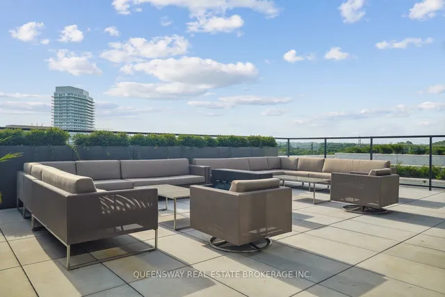 Additional property image - 160 Kingsway Cres Unit 307