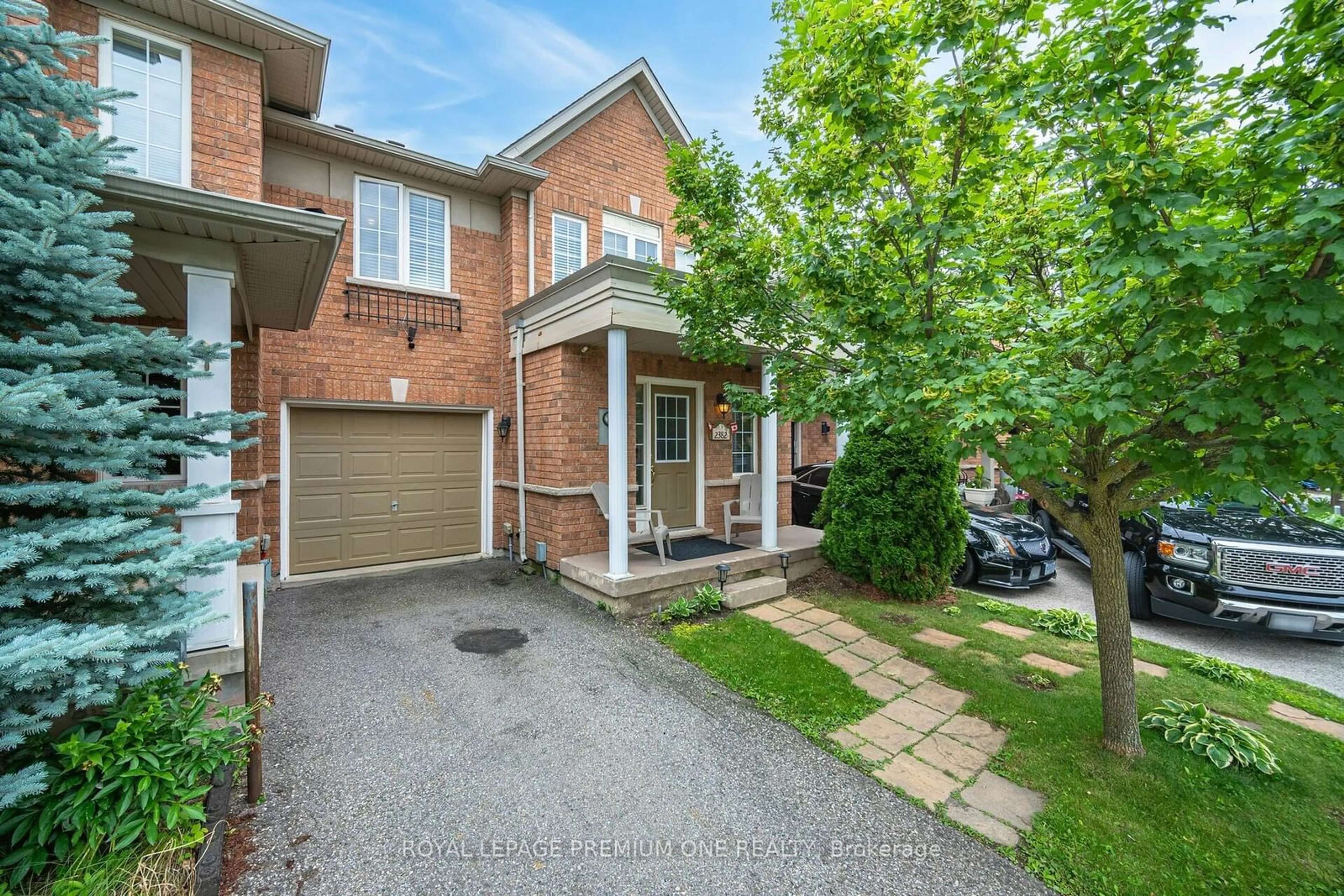 A pic from exterior of the house or condo for 2382 Sequoia Way, Oakville Ontario L6M 4V5