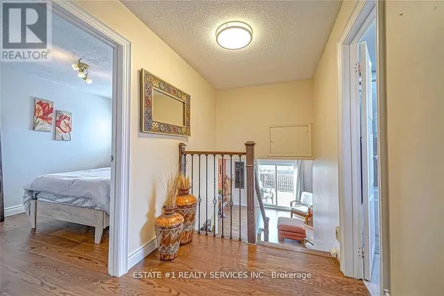 Additional property image - 84 Simmons Blvd