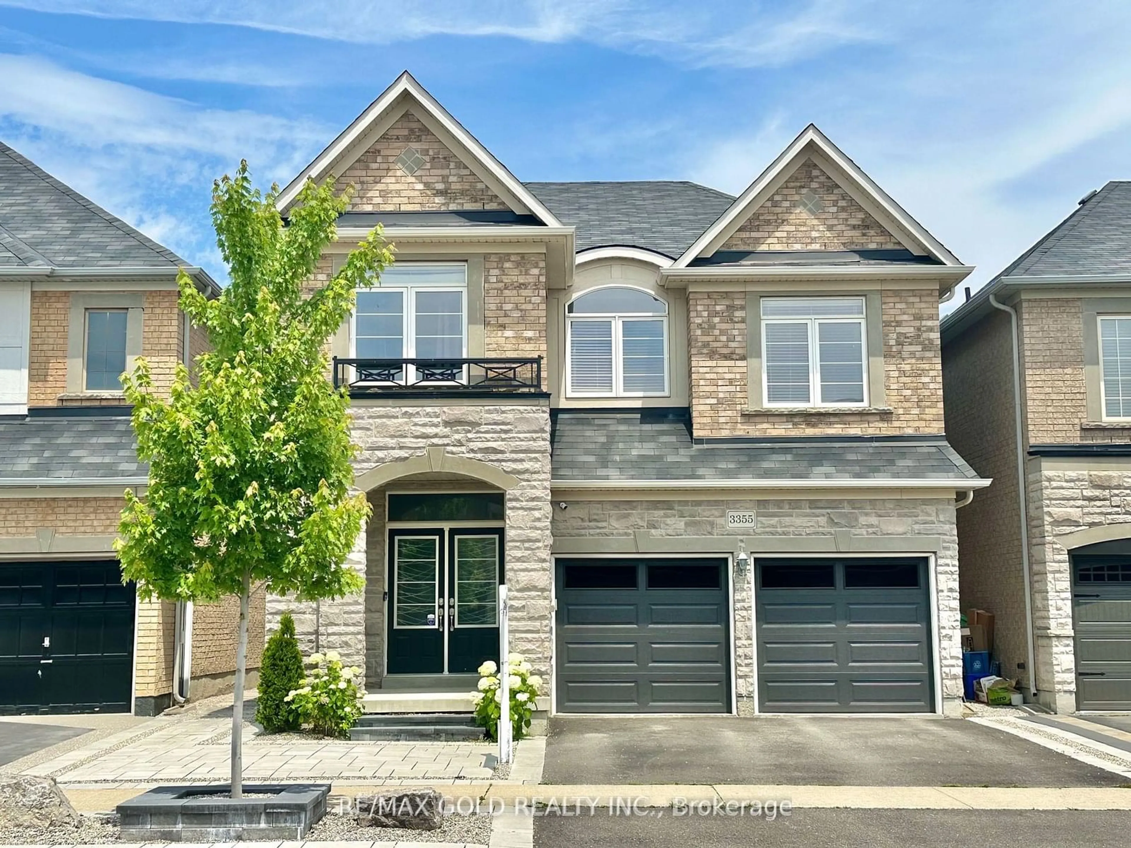 Home with brick exterior material for 3355 Minerva Way, Burlington Ontario L7M 0L4