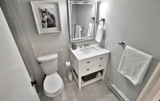 Additional property image - 4185 Shipp Dr Unit 618