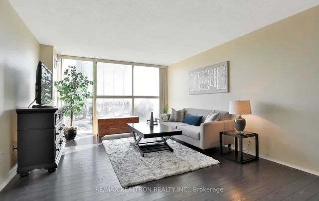 Additional property image - 4185 Shipp Dr Unit 618