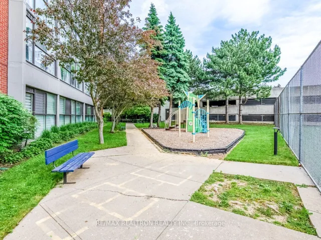 Additional property image - 4185 Shipp Dr Unit 618
