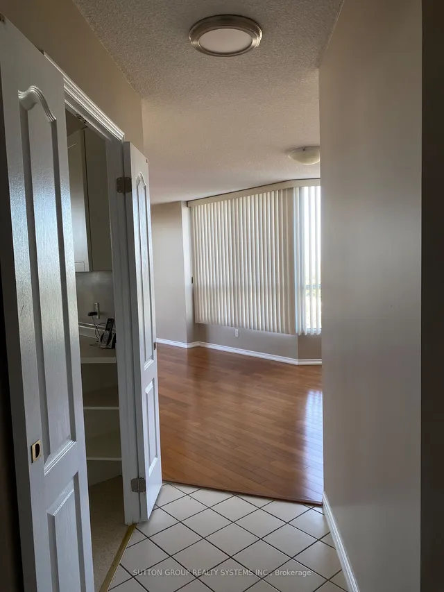 Additional property image - 100 Millside Dr Unit 1402