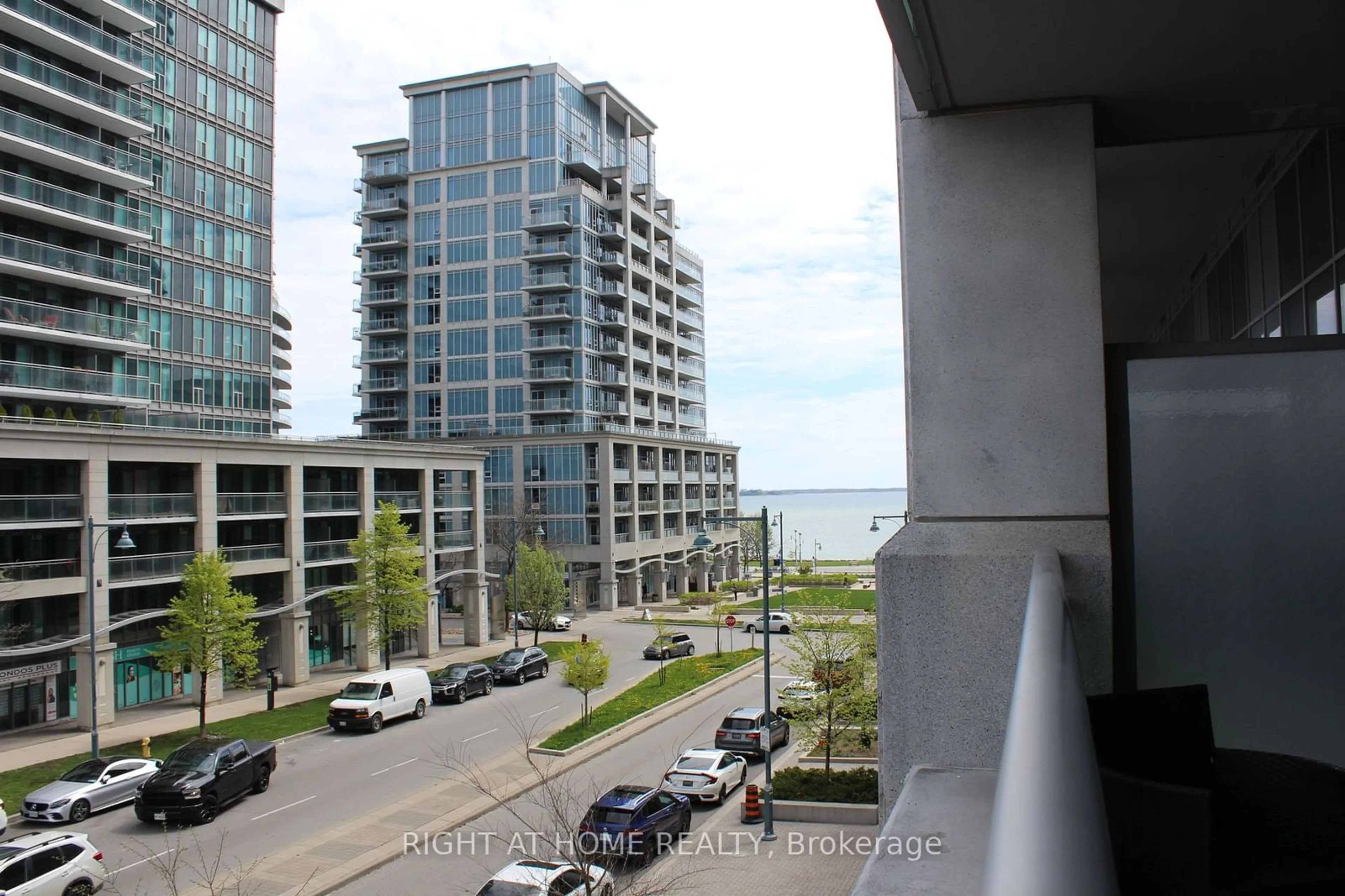 A pic from exterior of the house or condo for 16 Brookers Lane #204, Toronto Ontario M8V 0A5