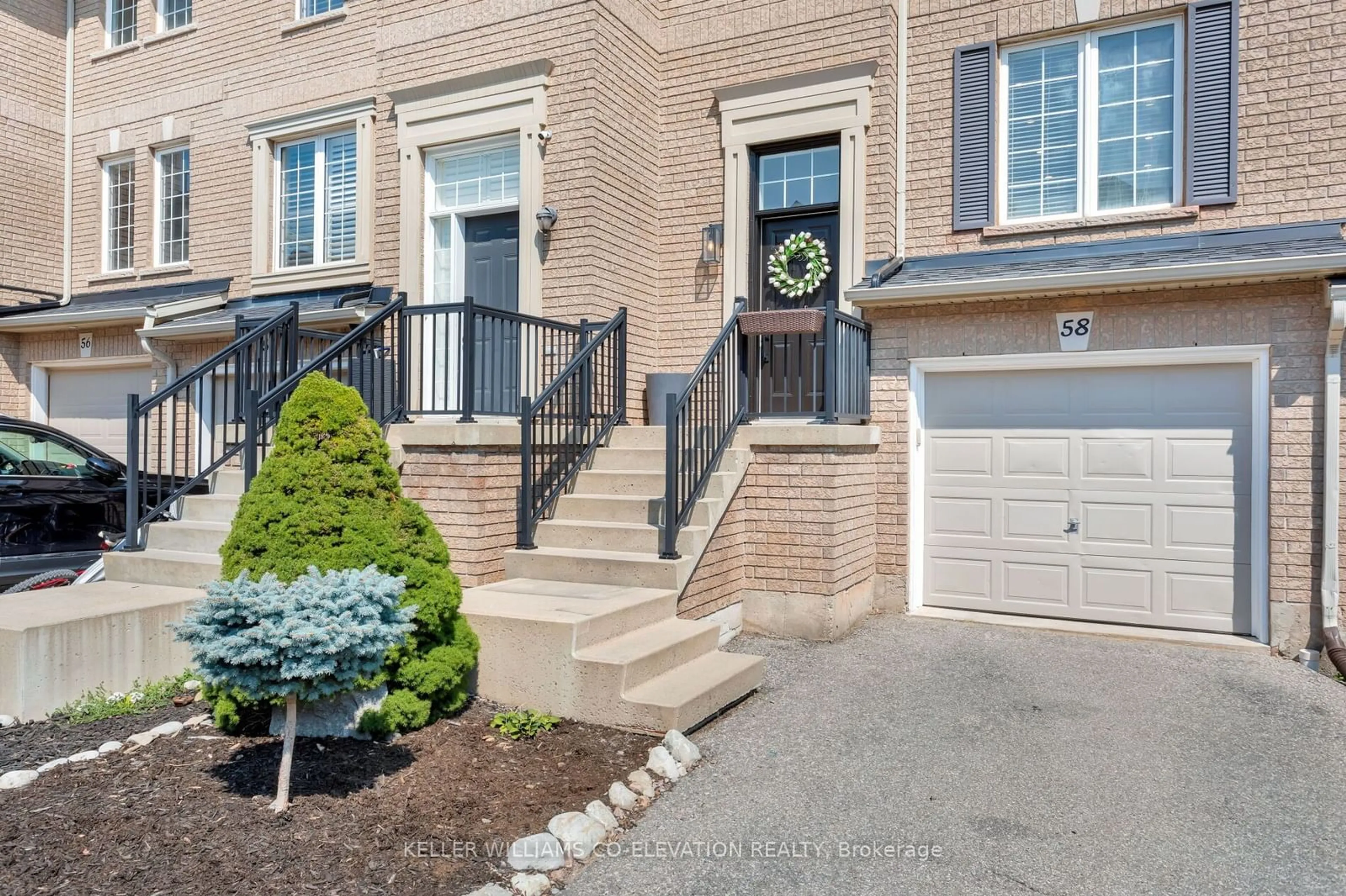 A pic from exterior of the house or condo for 2280 Baronwood Dr #58, Oakville Ontario L6M 0J7