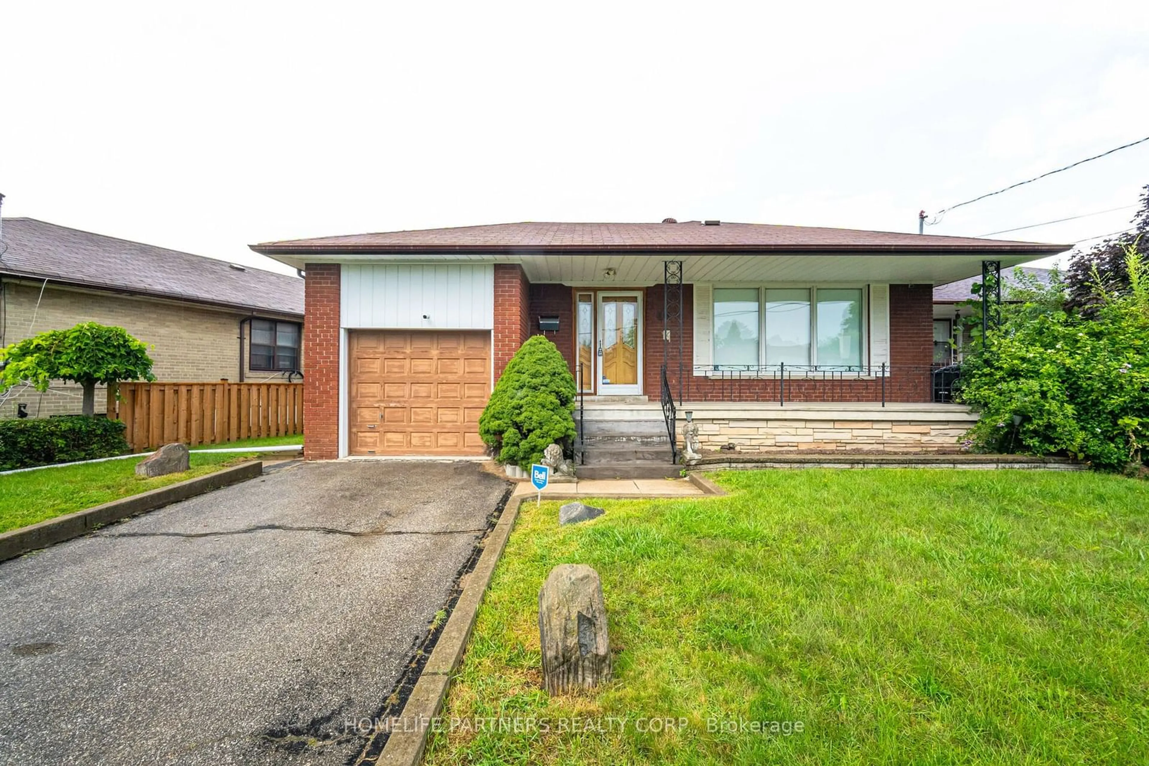 Frontside or backside of a home, cottage for 46 Ironwood Rd, Toronto Ontario M9M 2A5