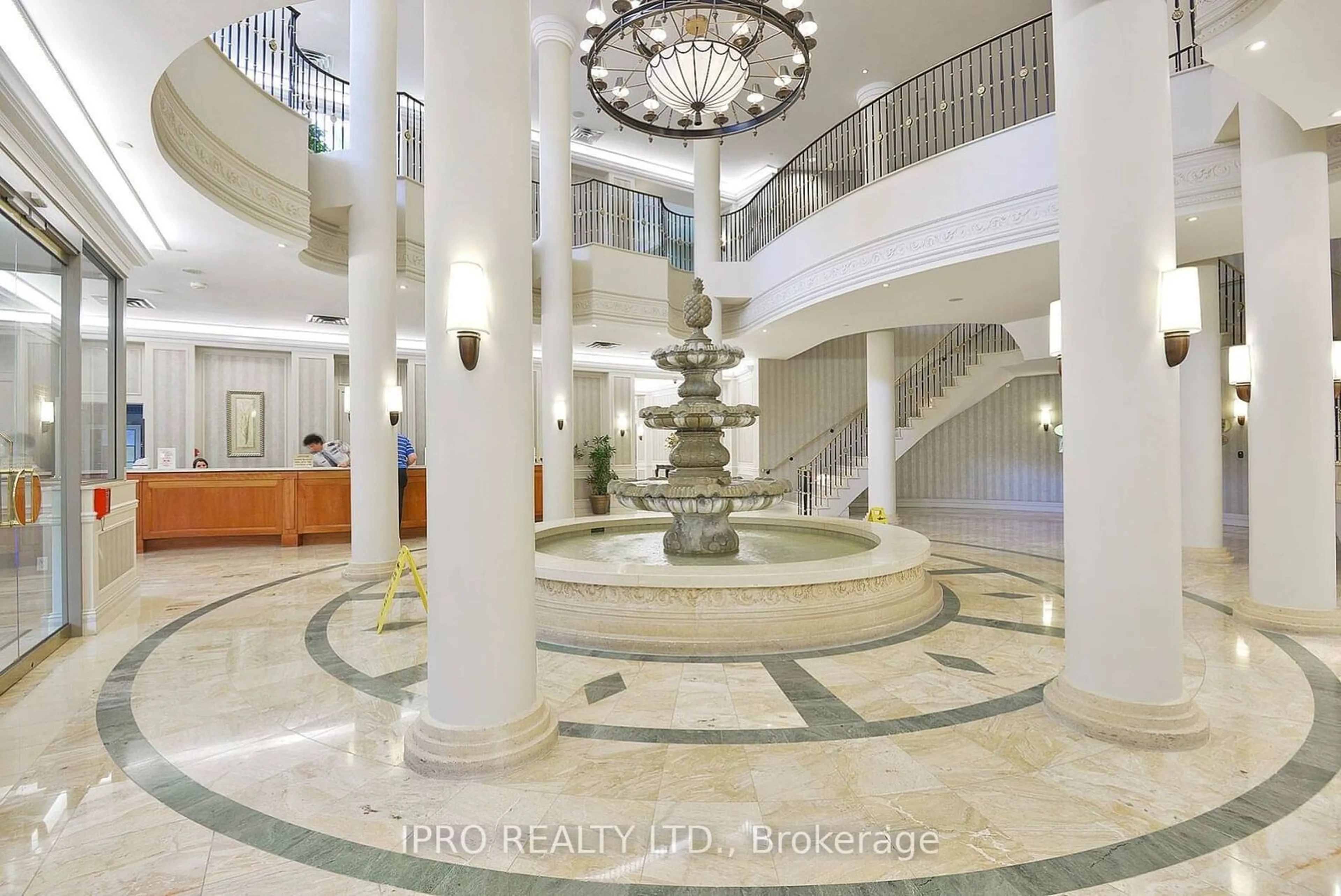 Indoor lobby, unknown floor for 35 Kingsbridge Garden Circ #506, Mississauga Ontario L5R 3Z5