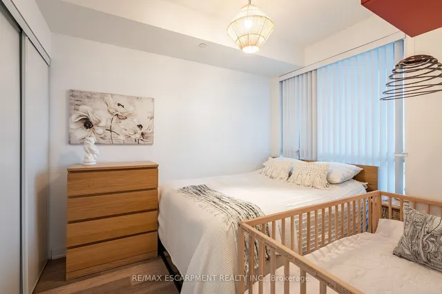 Additional property image - 5230 Dundas St Unit A428