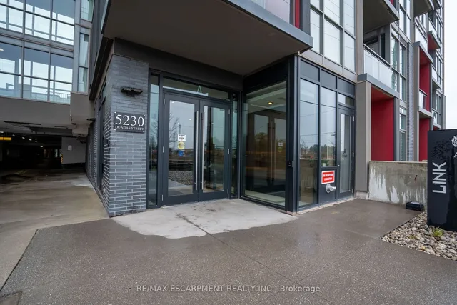 Additional property image - 5230 Dundas St Unit A428