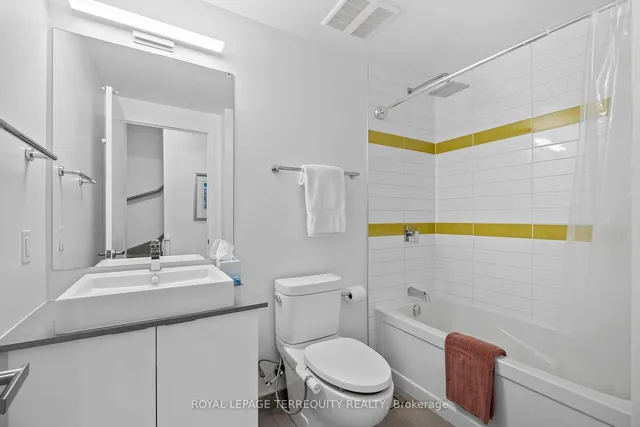 Additional property image - 38 Howard Park Ave Unit 157