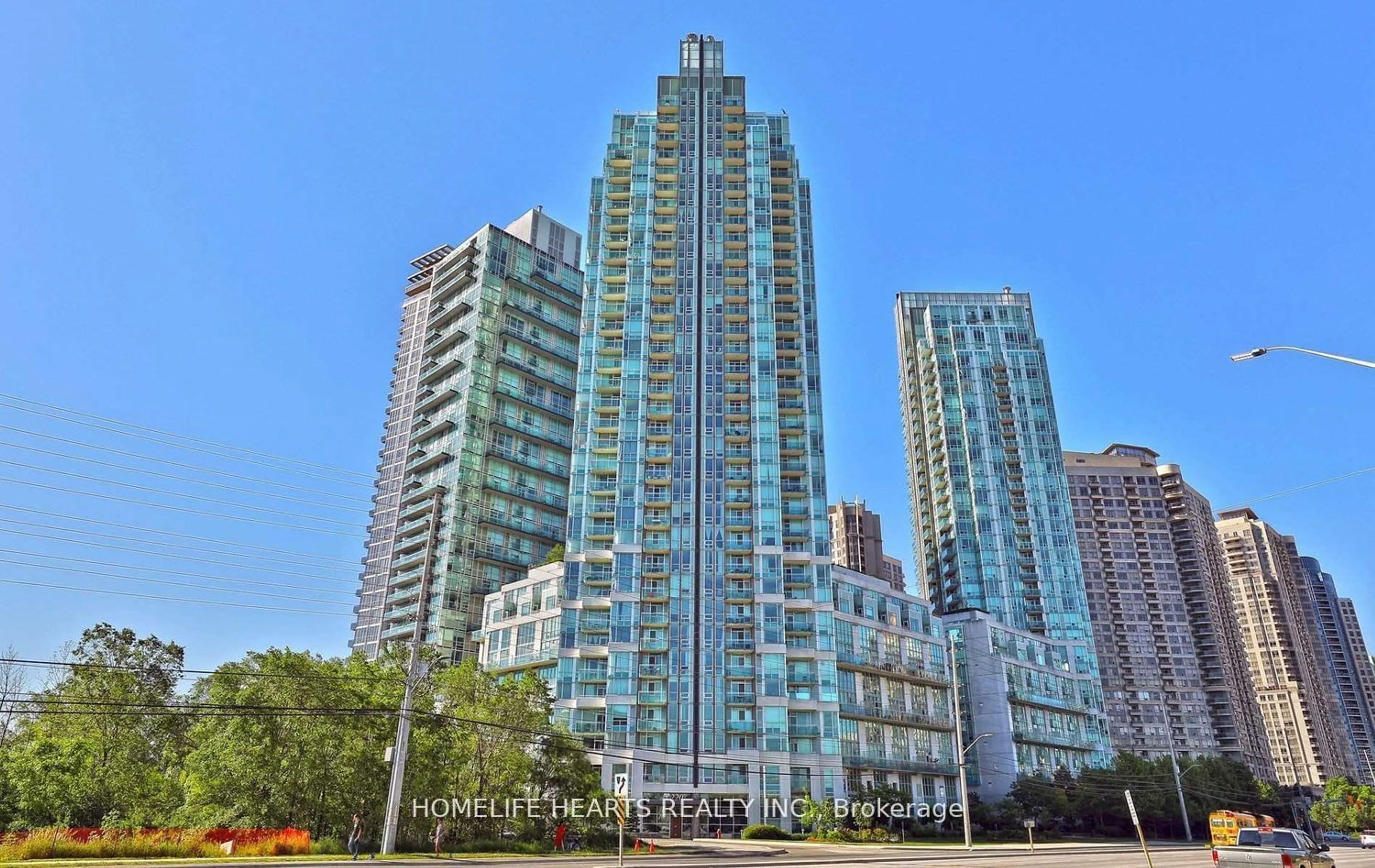 A pic from exterior of the house or condo, the view of city buildings for 220 Burnhamthorpe Rd #401, Mississauga Ontario L5B 4N4