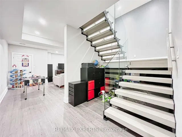 Additional property image - 48 Enfield Ave