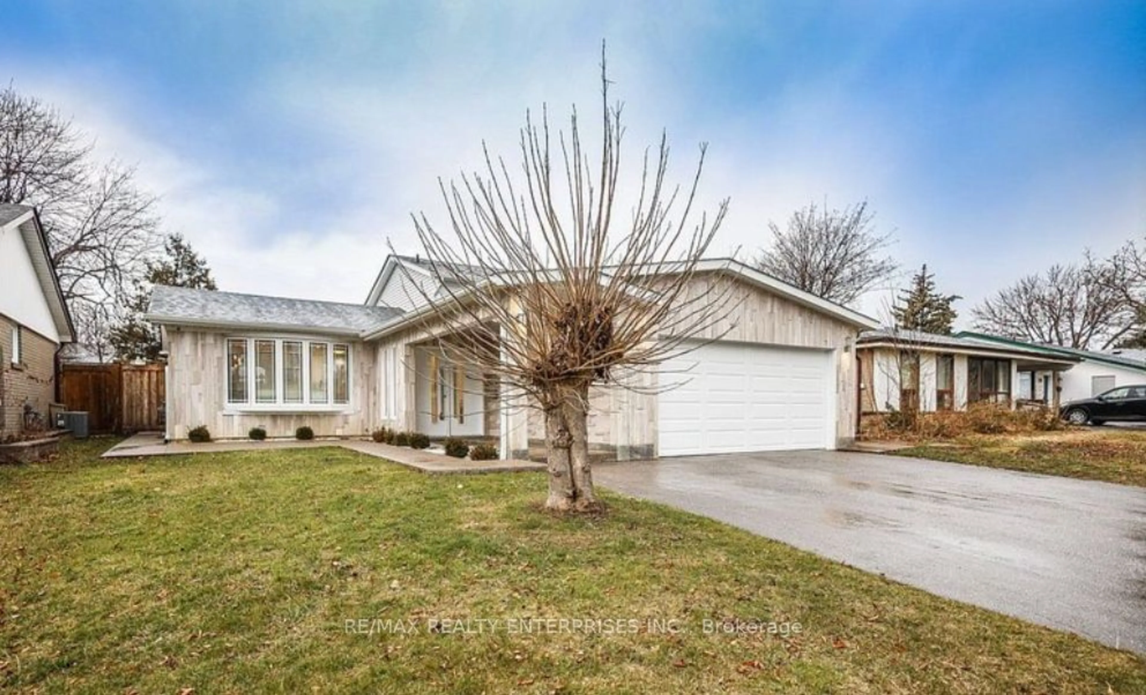 Frontside or backside of a home for 236 Bartley Bull Pkwy, Brampton Ontario L6W 2L1