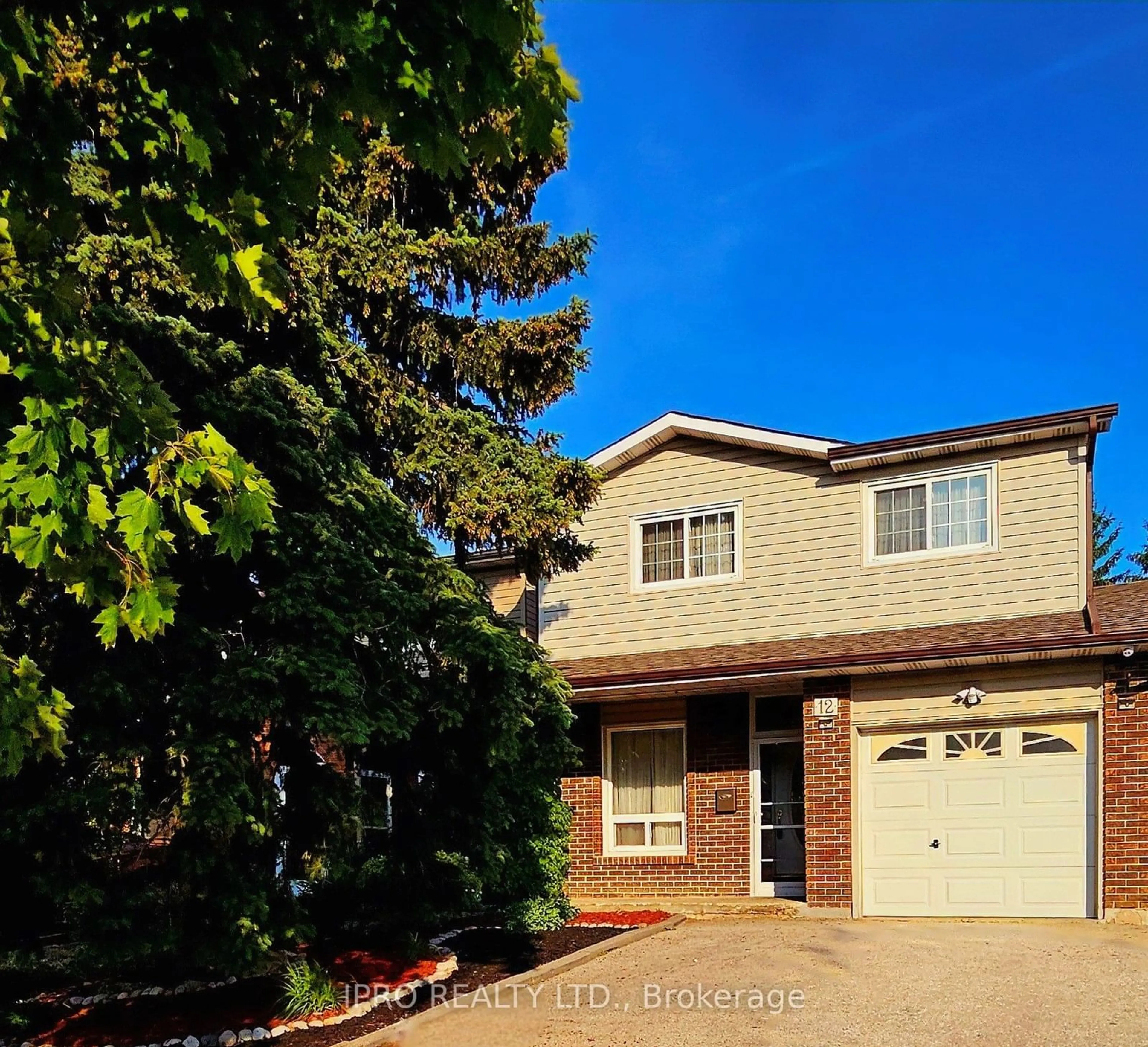 Frontside or backside of a home, cottage for 12 Simmons Blvd, Brampton Ontario L6V 3V5