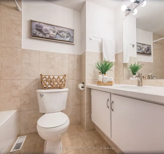 Additional property image - 1485 Gulleden Dr Unit 77