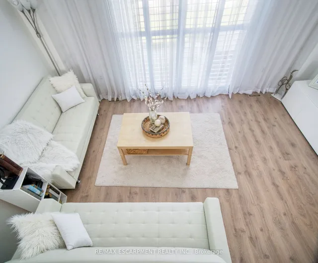 Additional property image - 1485 Gulleden Dr Unit 77