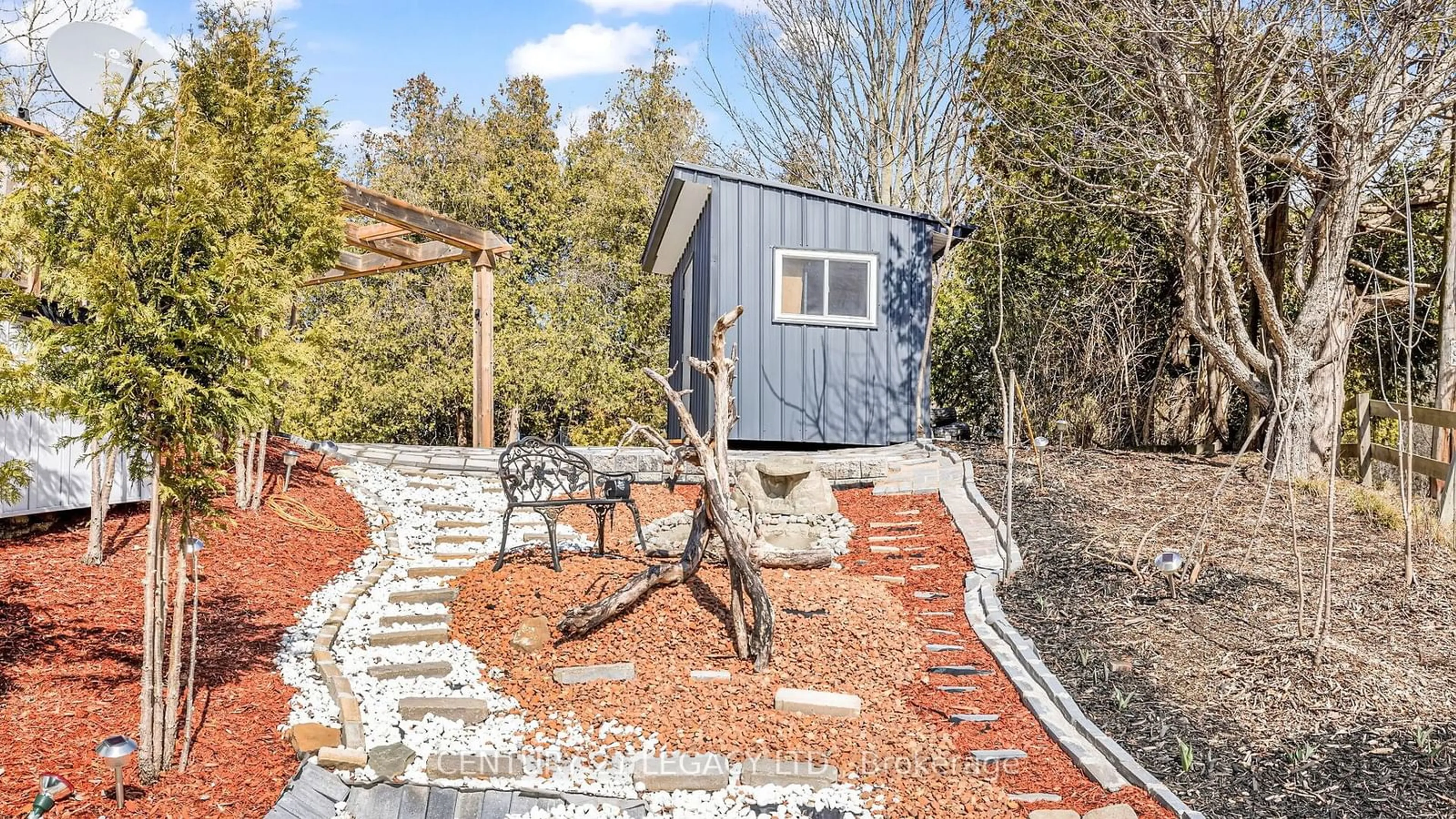 Shed for 2842 Forks Of The Credit Rd, Caledon Ontario L7K 2H5