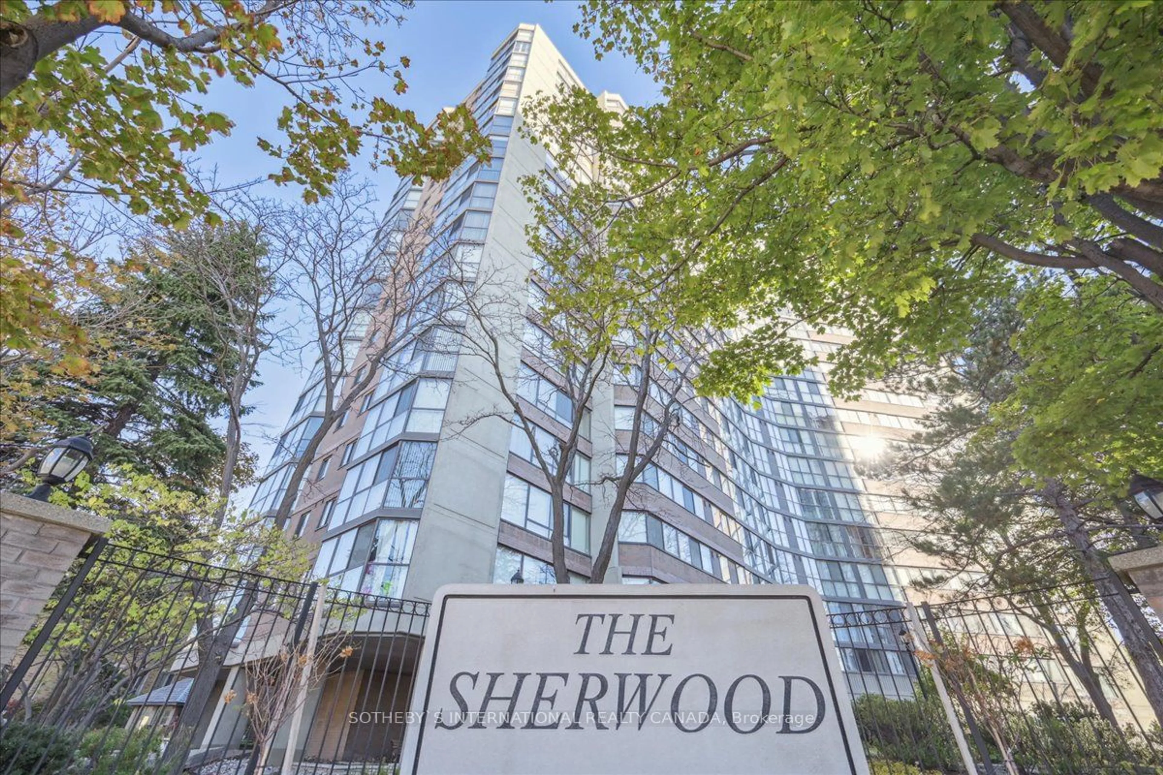 A pic from exterior of the house or condo for 4235 Sherwoodtowne Blvd #604, Mississauga Ontario L4Z 1W3