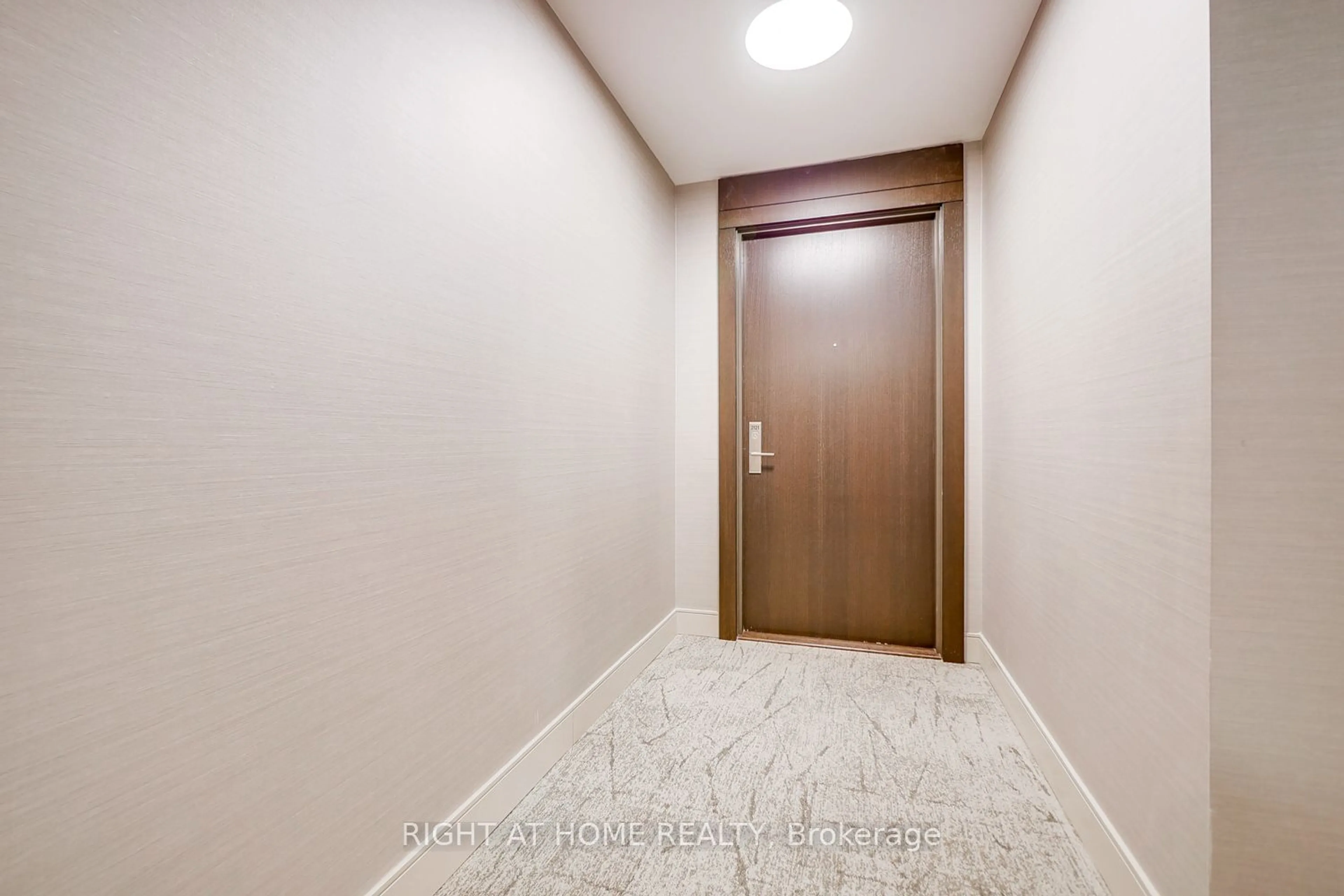 Indoor foyer for 8 Nahani Way #2121, Mississauga Ontario L4Z 4J8