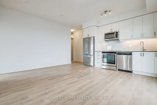 Additional image 22 of 8 Nahani Way Unit 2121