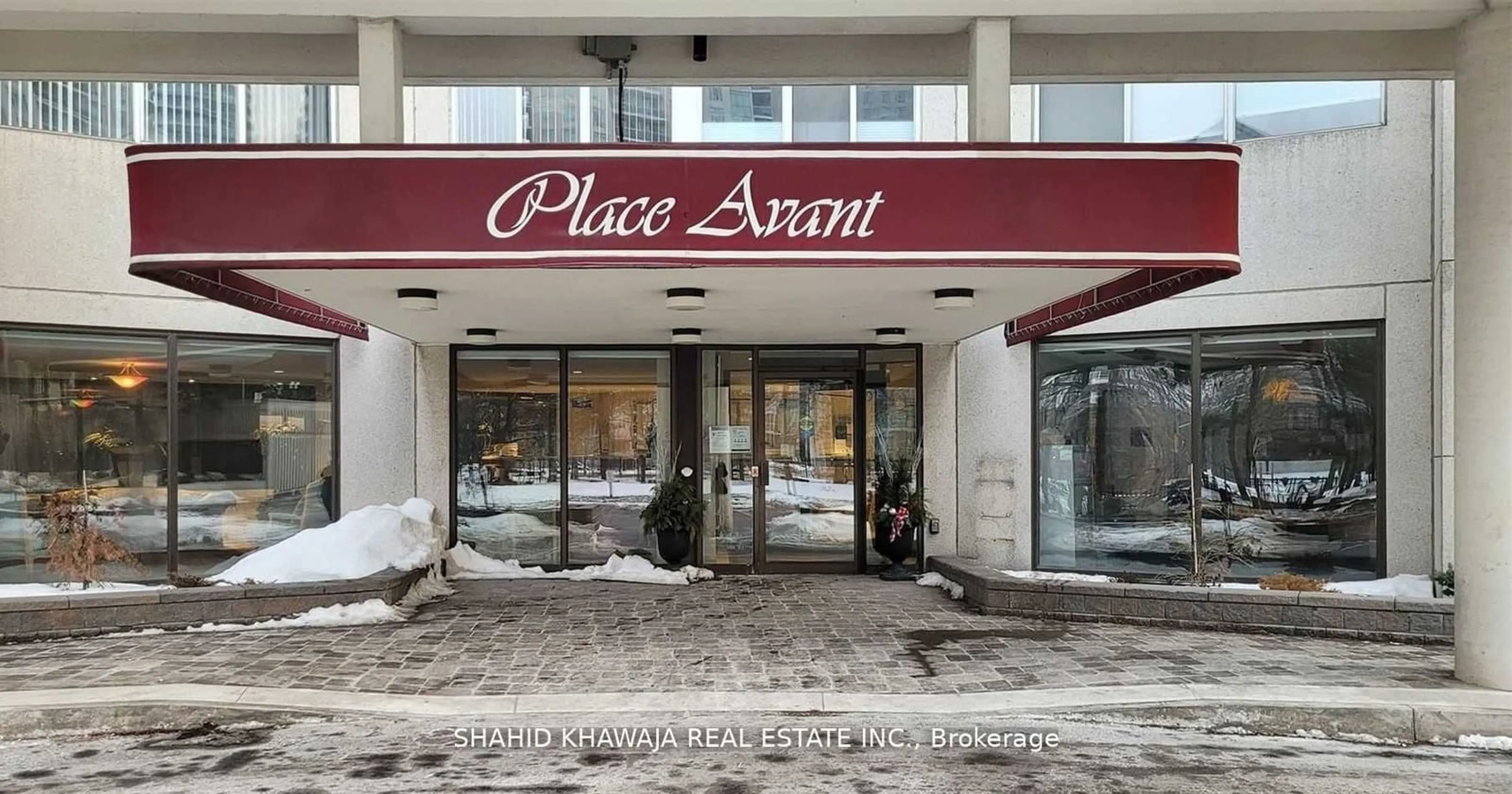 Street view for 3700 Kaneff Cres #1010, Mississauga Ontario L5A 4B8