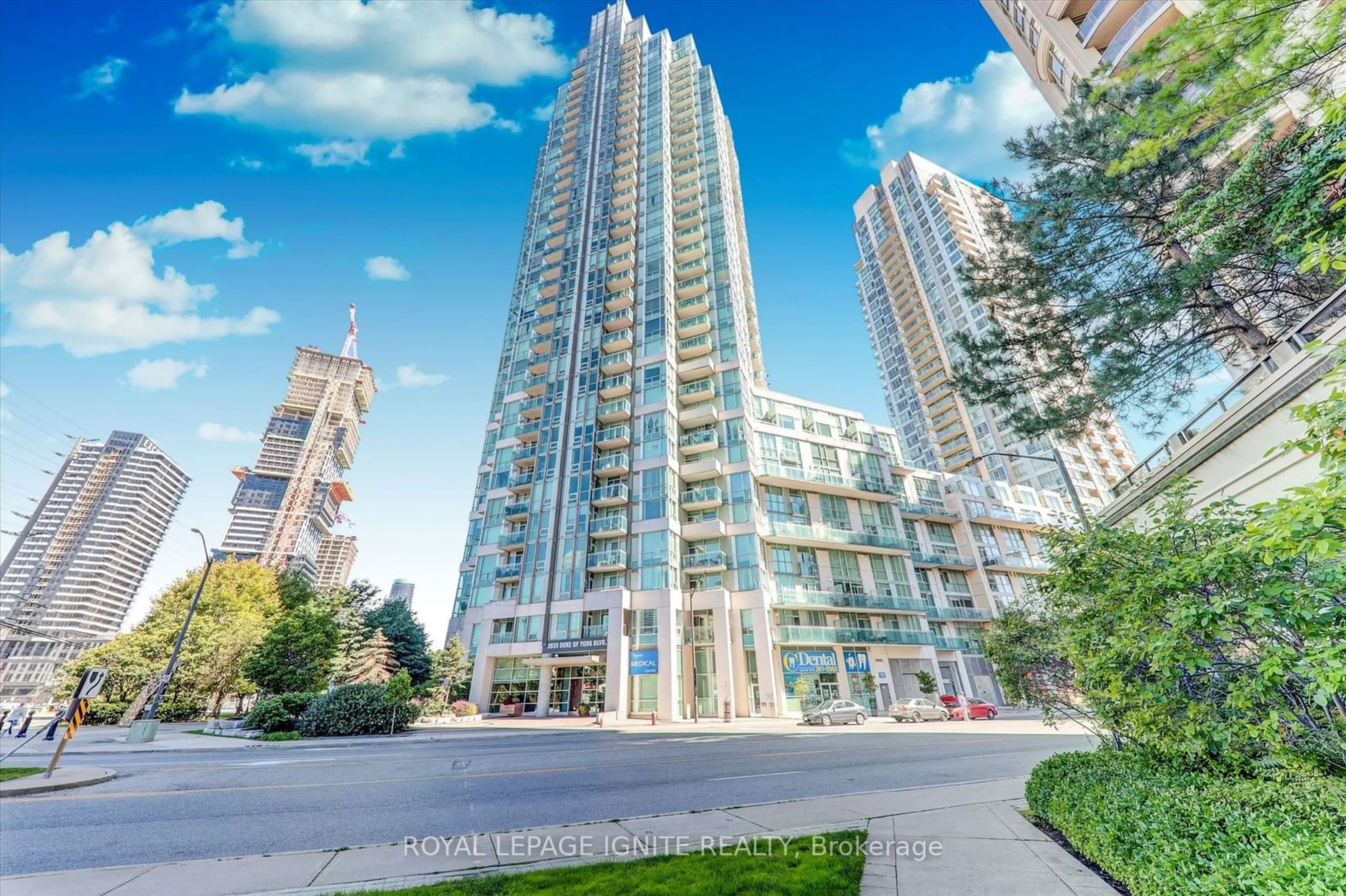 A pic from exterior of the house or condo for 3939 Duke Of York Blvd #402, Mississauga Ontario L5B 4N2