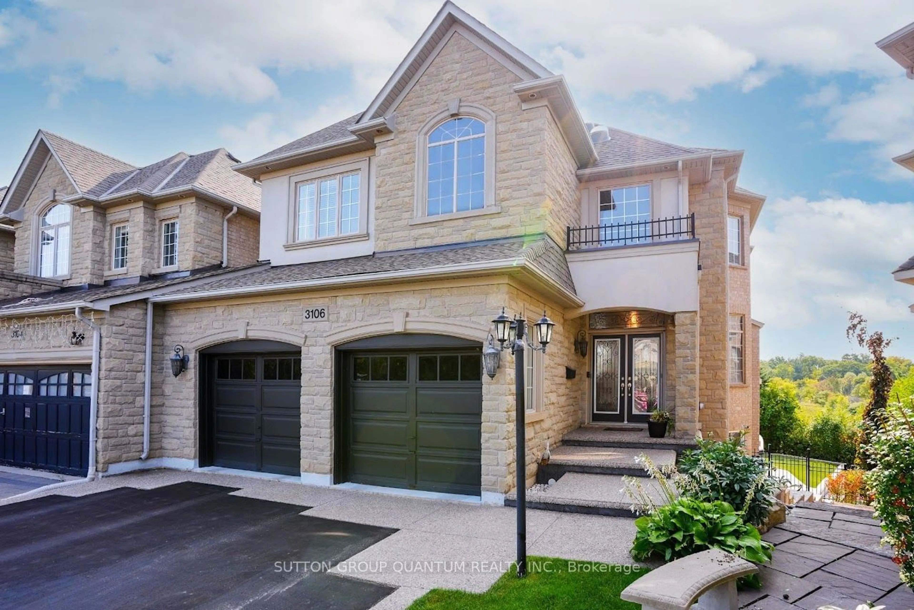 Home with brick exterior material for 3106 Cardross Crt, Oakville Ontario L6M 0A1