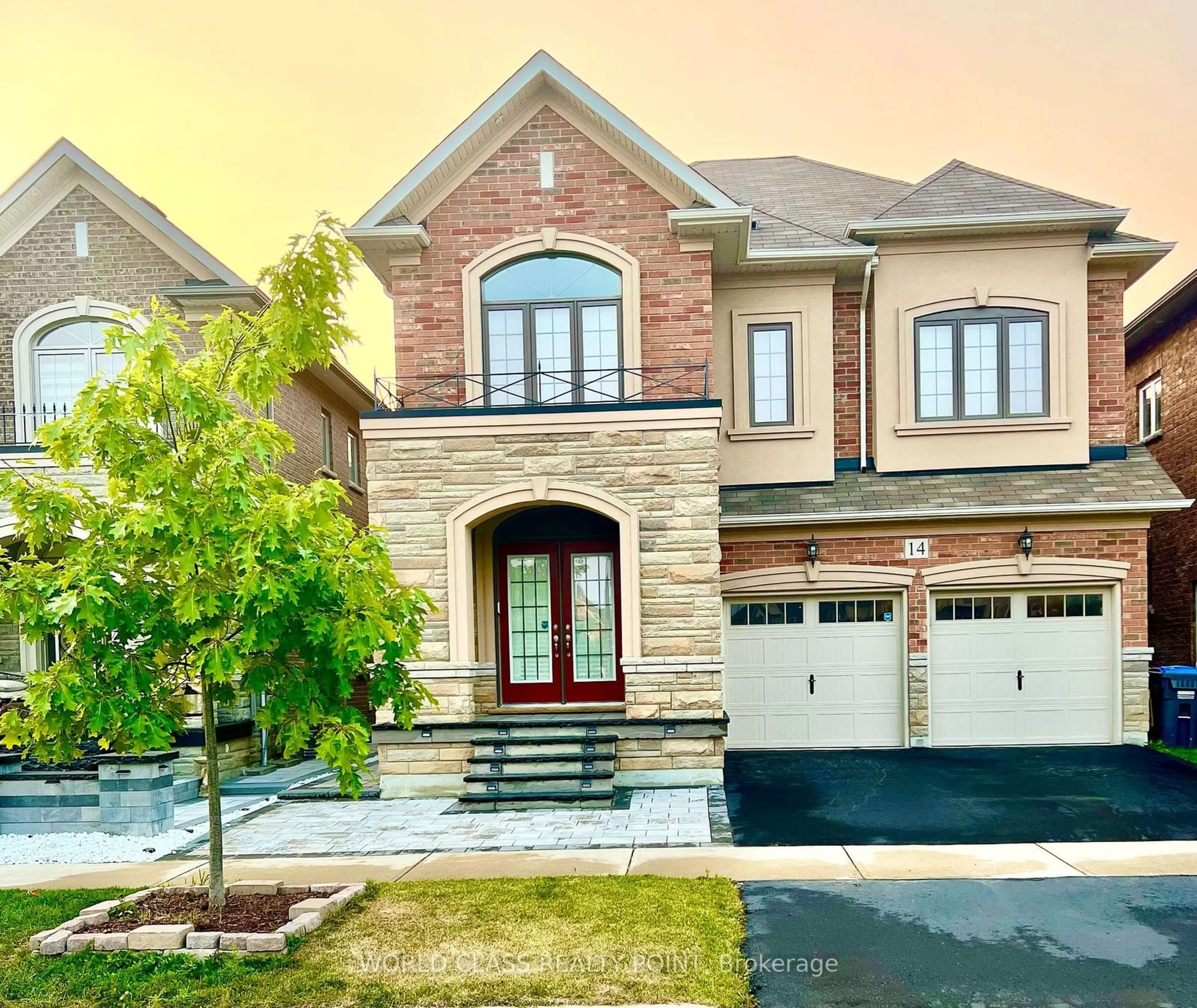 Home with brick exterior material for 14 Loomis Rd, Brampton Ontario L7A 4X4