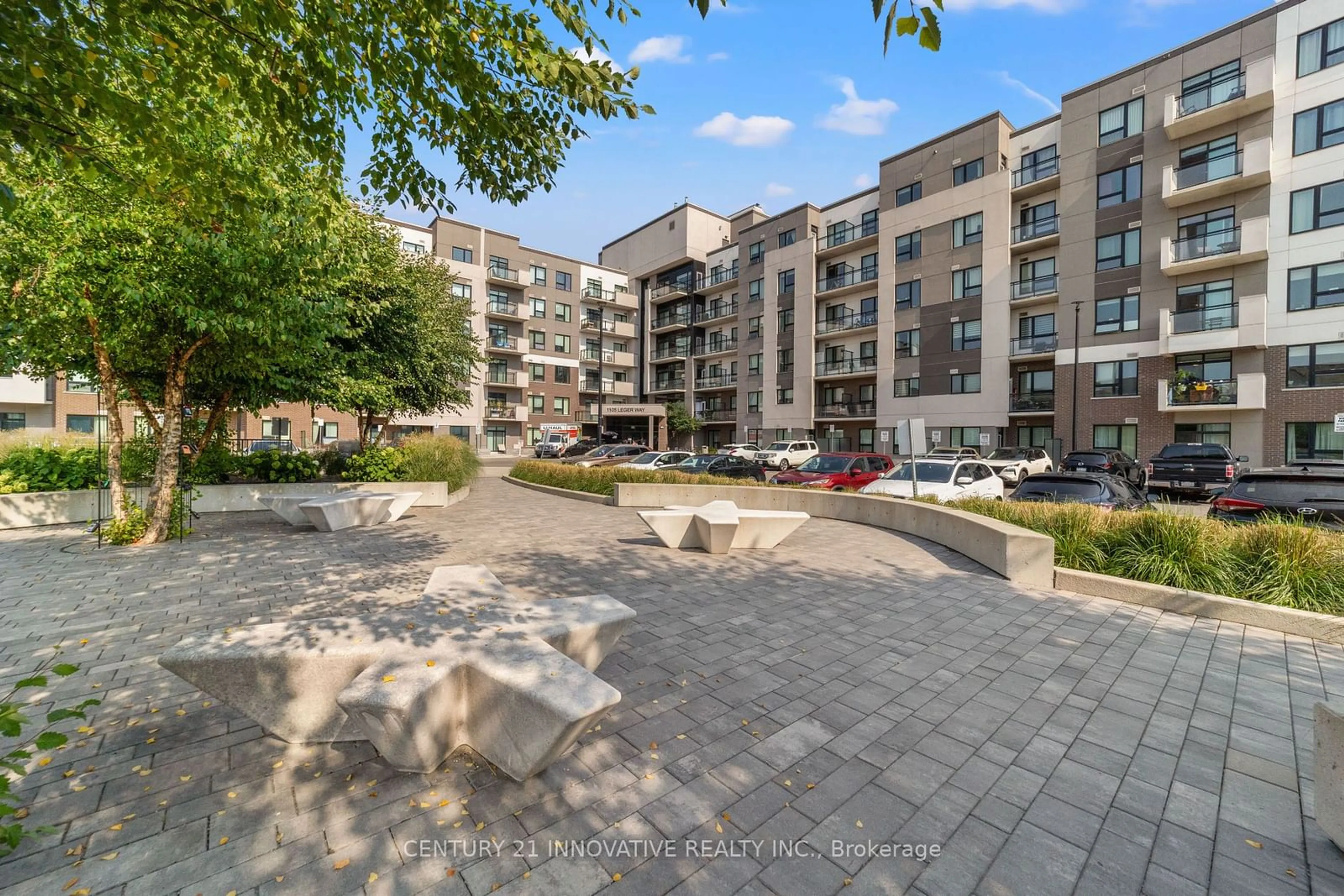 A pic from exterior of the house or condo, the street view for 1105 Leger Way #628, Milton Ontario L9E 1K7