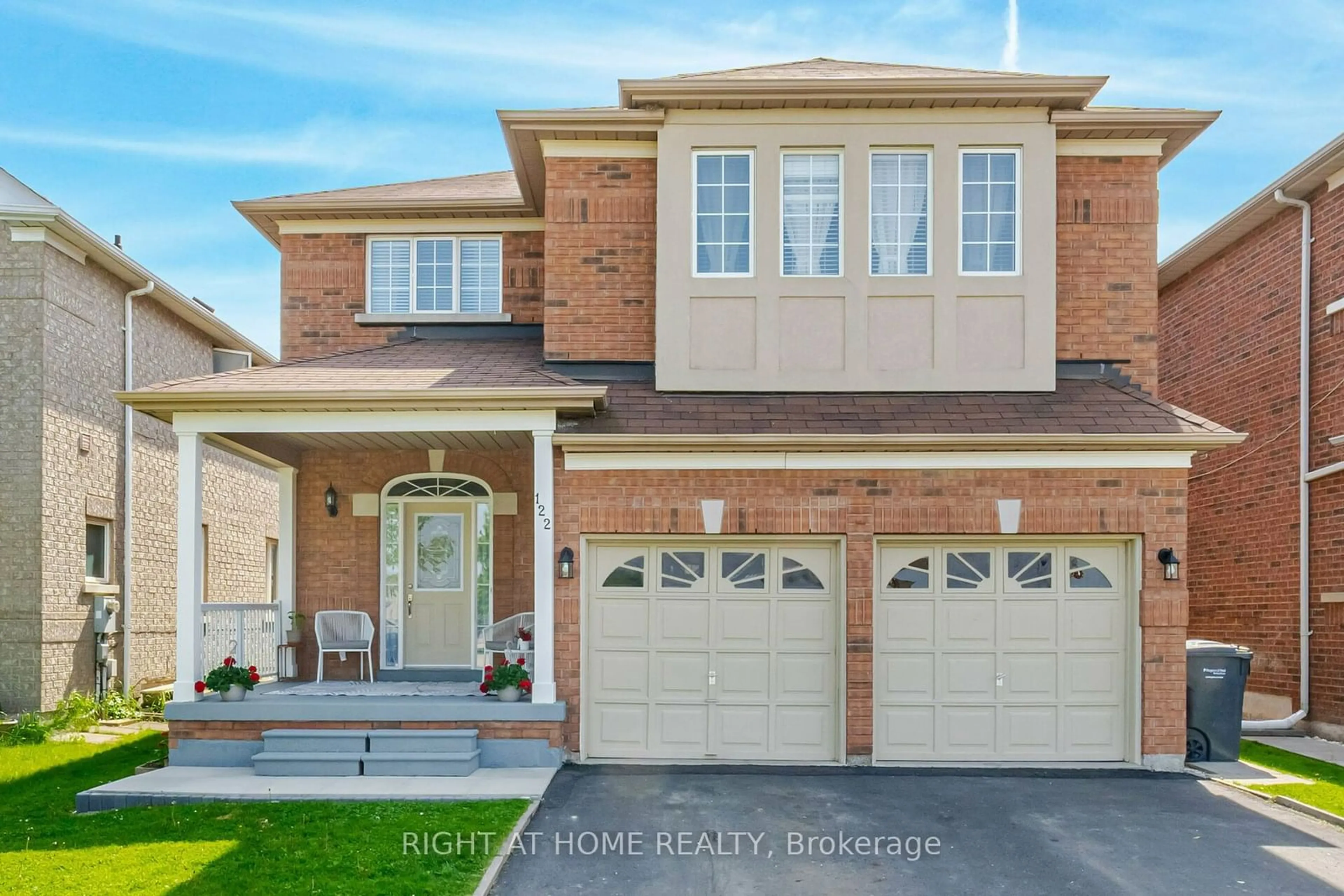 Home with brick exterior material for 122 Fletchers Creek Blvd, Brampton Ontario L6X 4V3