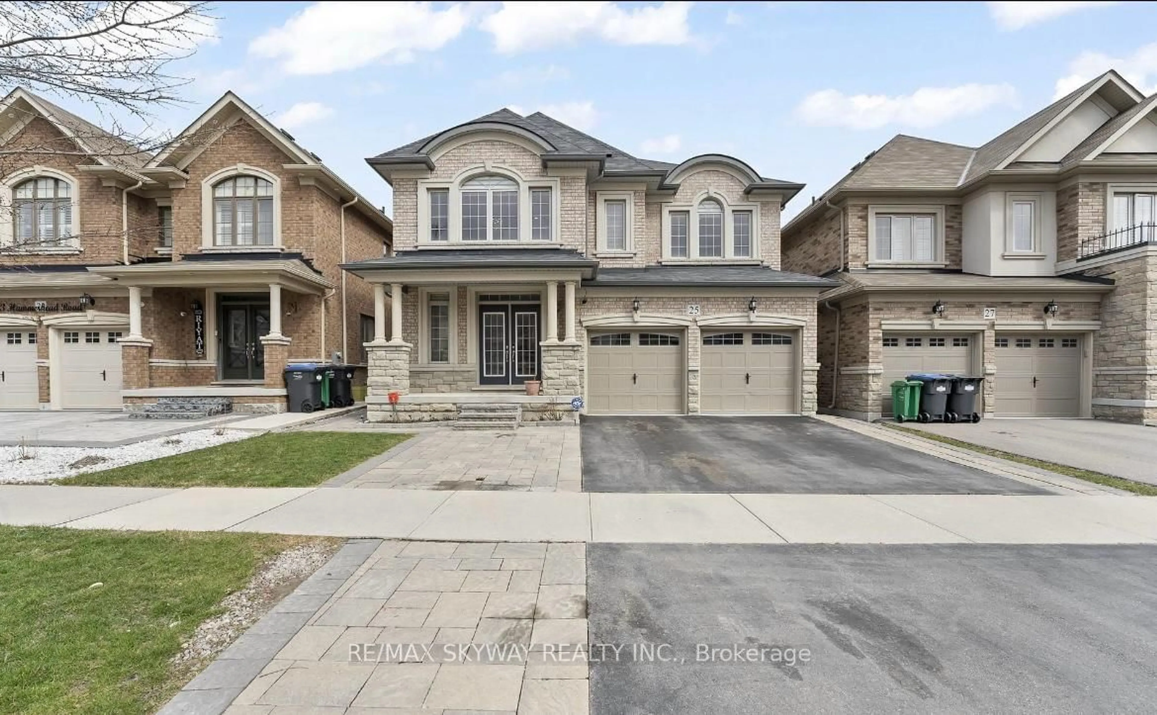 Frontside or backside of a home for 25 Hammerhead Rd, Brampton Ontario L7A 0G4