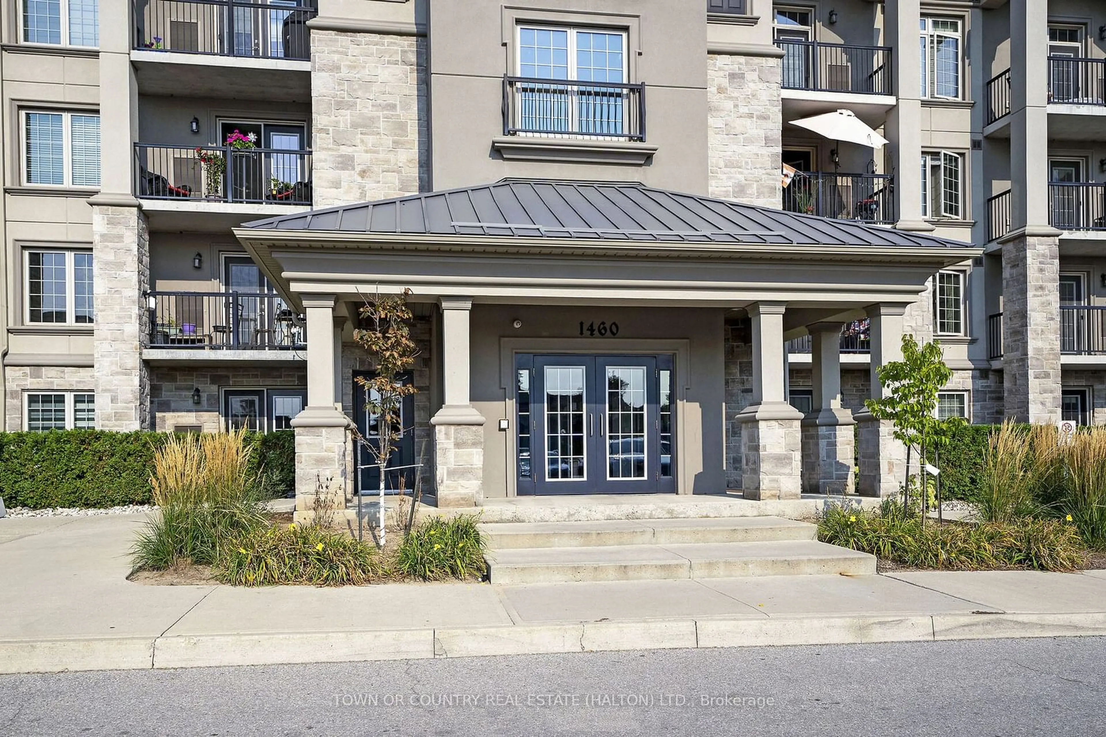 A pic from exterior of the house or condo for 1460 Main St #406, Milton Ontario L9T 8W5