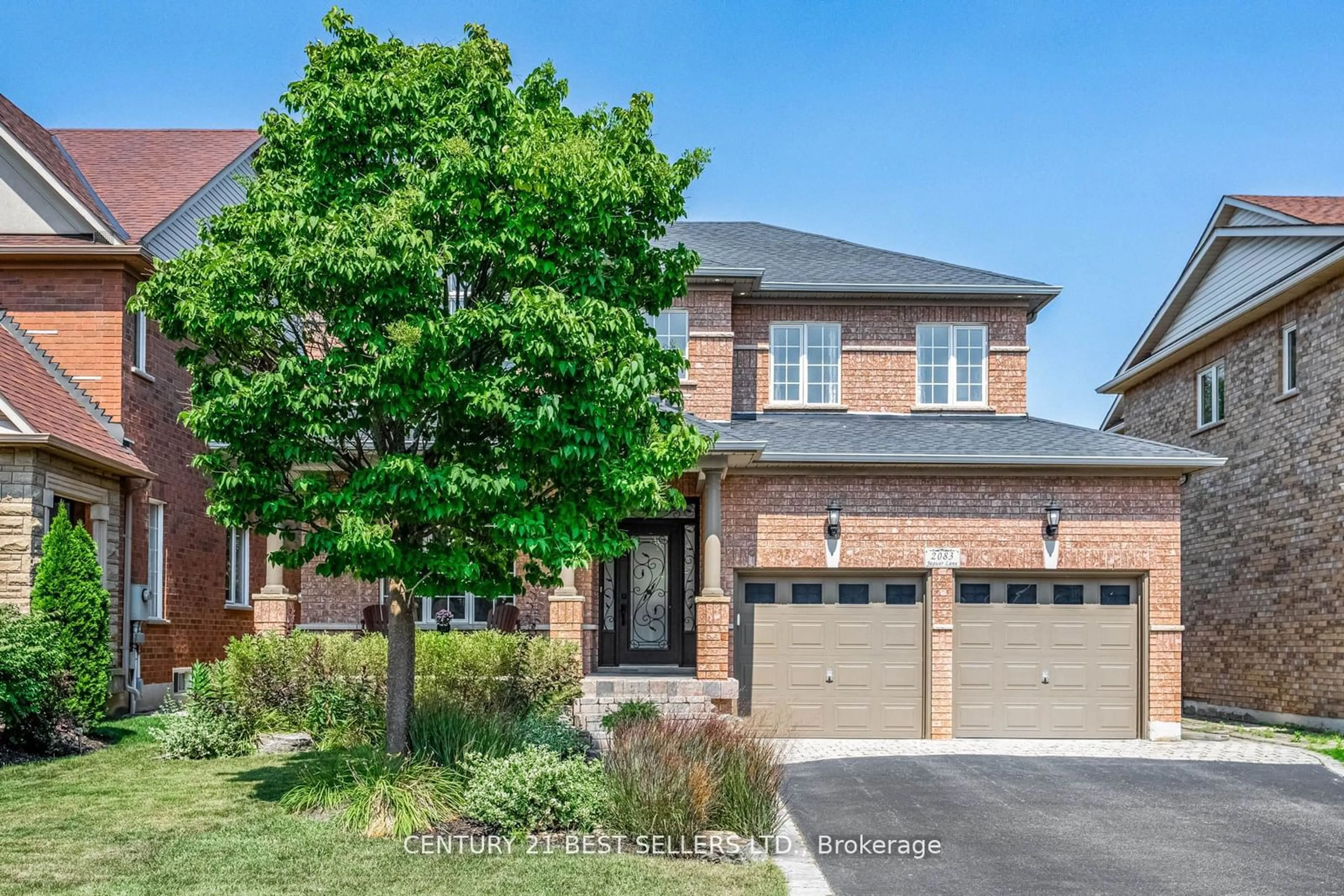 Home with brick exterior material for 2083 Jaguar Lane, Oakville Ontario L6M 4R5