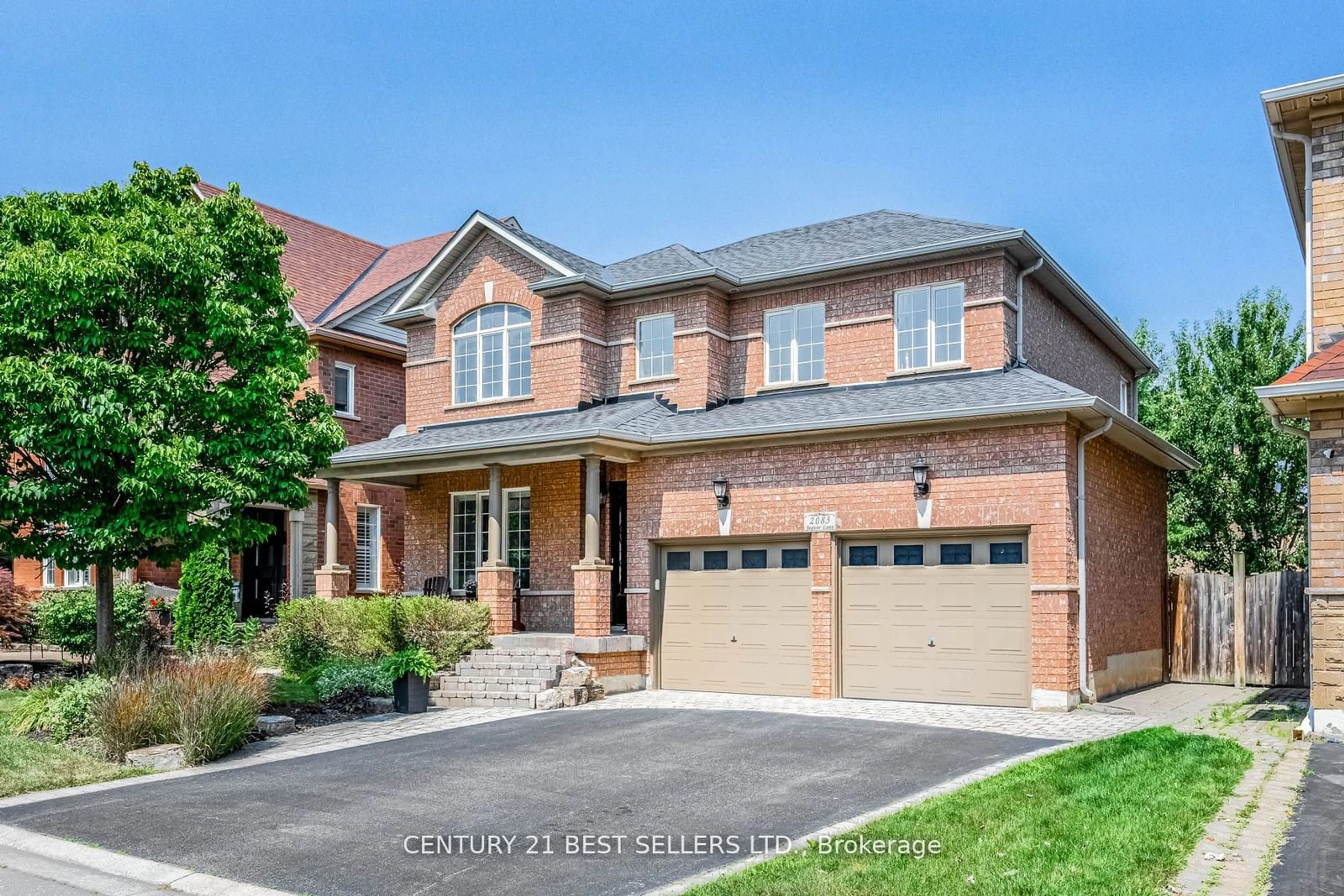 Home with brick exterior material for 2083 Jaguar Lane, Oakville Ontario L6M 4R5