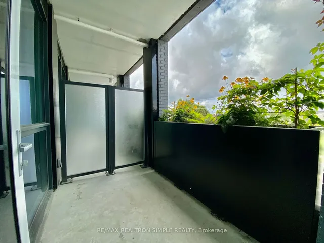 Additional property image - 1100 Sheppard Ave Unit 322