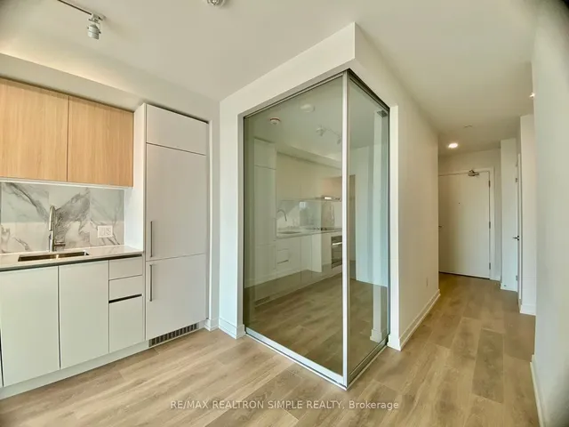 Additional property image - 1100 Sheppard Ave Unit 322