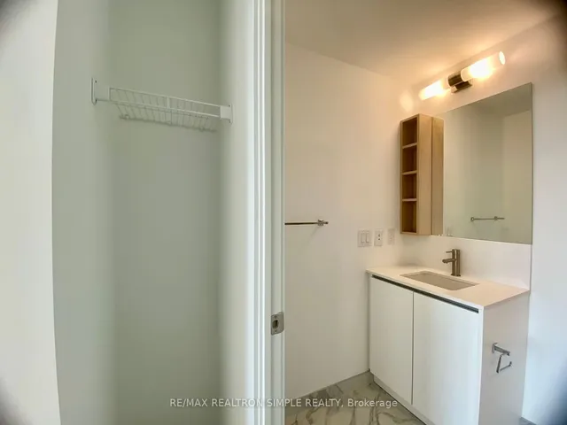 Additional property image - 1100 Sheppard Ave Unit 322