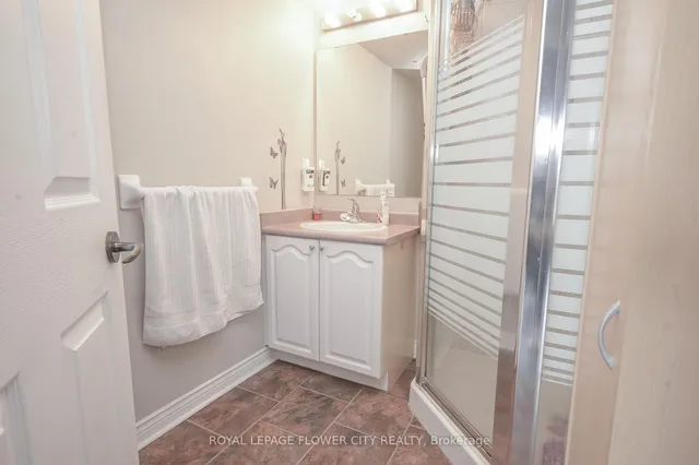 Additional image 6 of 4005 Kilmer Dr Unit 412