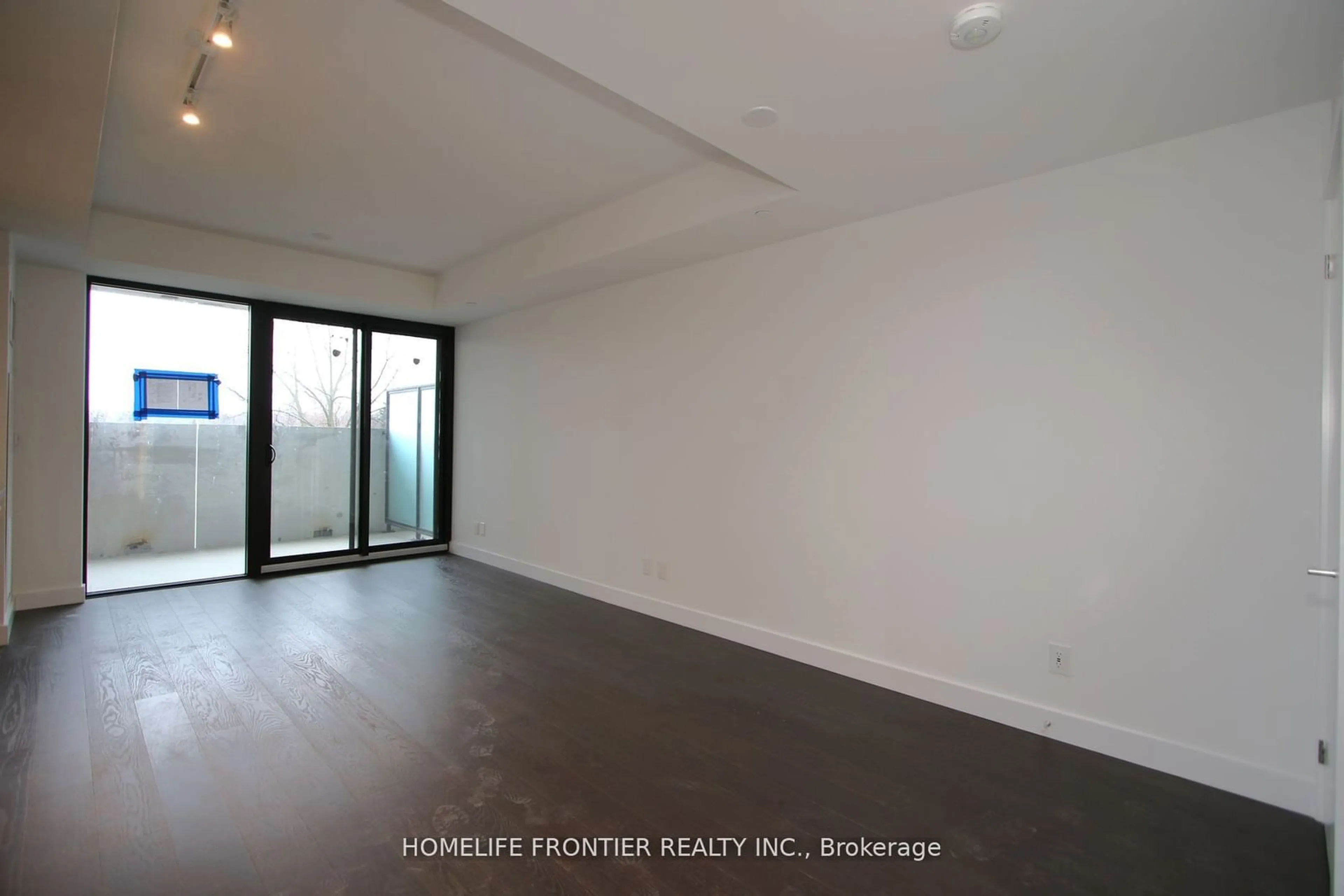 Other indoor space, cement floor for 160 Kingsway Cres #416, Toronto Ontario M8X 2S4