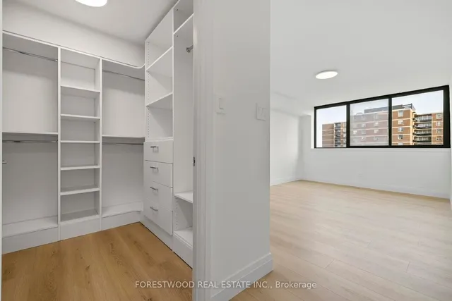 Additional property image - 40 Richview Rd Unit 1505