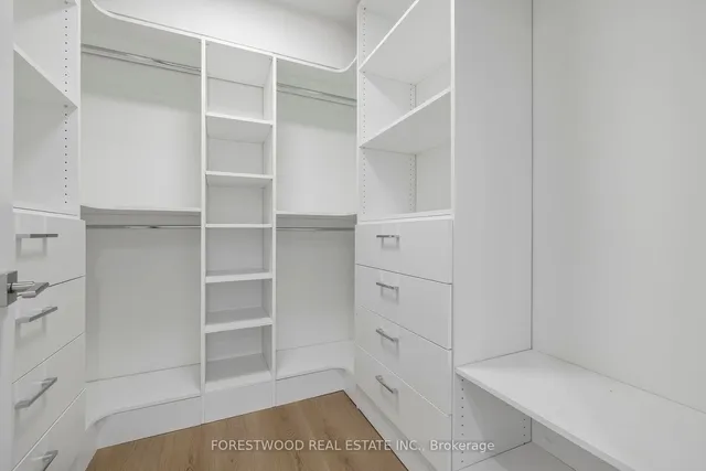 Additional property image - 40 Richview Rd Unit 1505