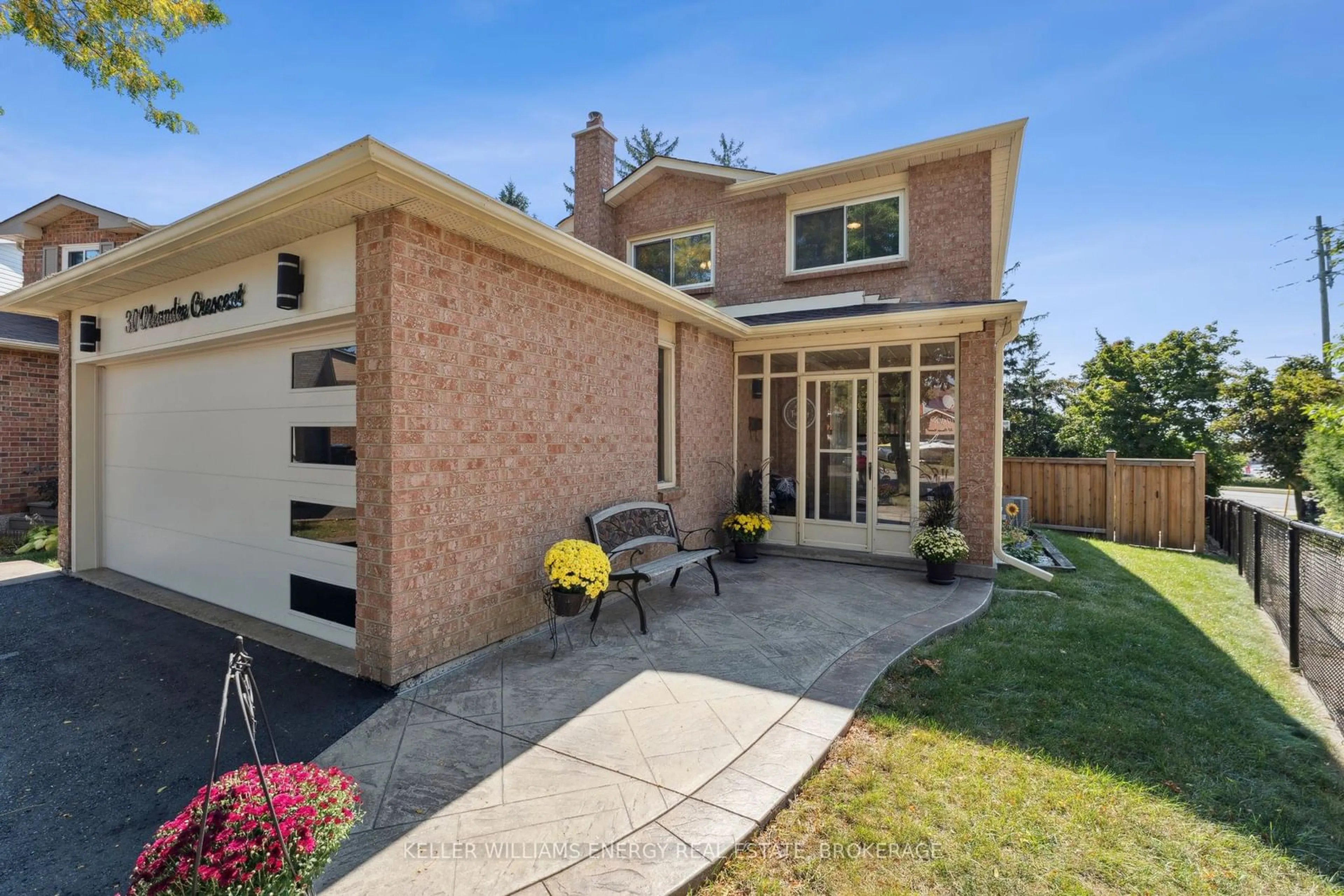 Home with brick exterior material for 30 Oleander Cres, Brampton Ontario L6Z 2C2