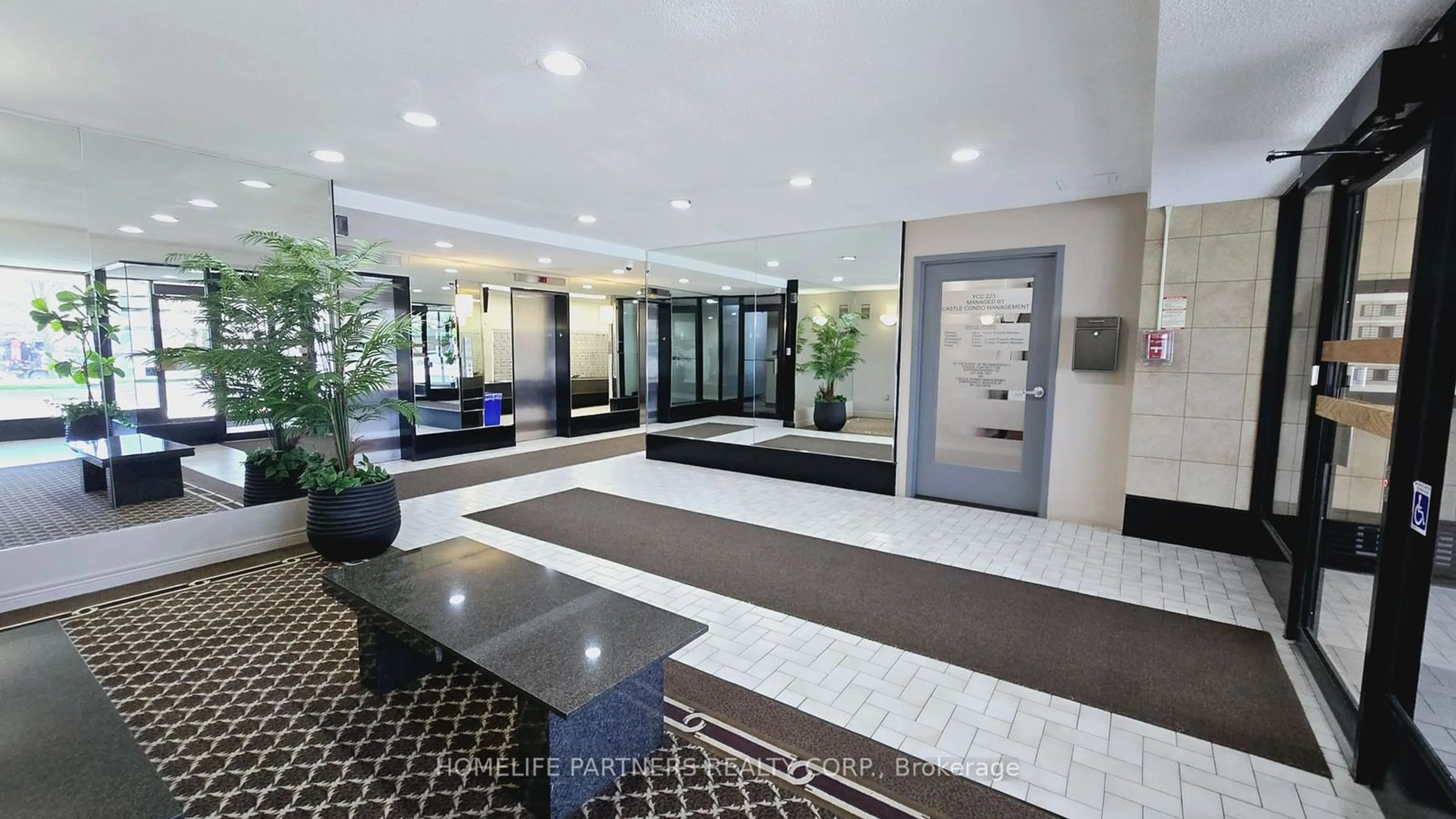 Indoor lobby, ceramic floors for 2825 Islington Ave #315, Toronto Ontario M9L 2K1