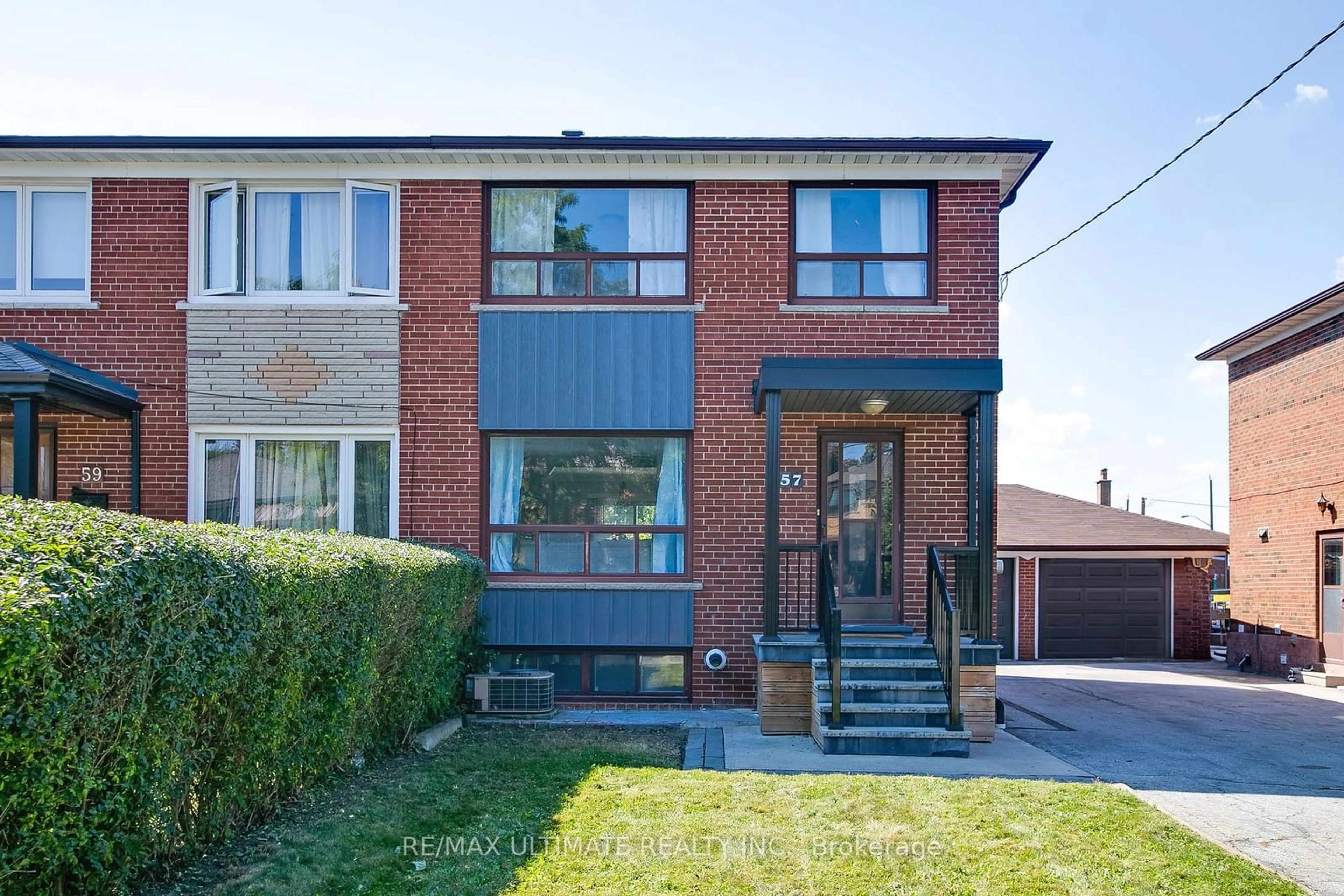 Home with brick exterior material for 57 Marlington Cres, Toronto Ontario M3L 1K3